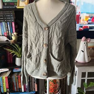Jessica Simpson Size Medium Pistachio Green cardigan